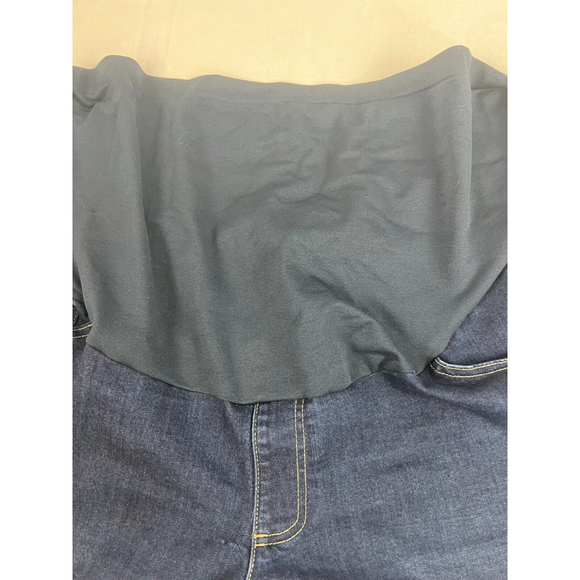 Women’s Time and Tru Full-Panel Maternity Denim Shorts Size XL (16-18) Dark Blue - Picture 2 of 2